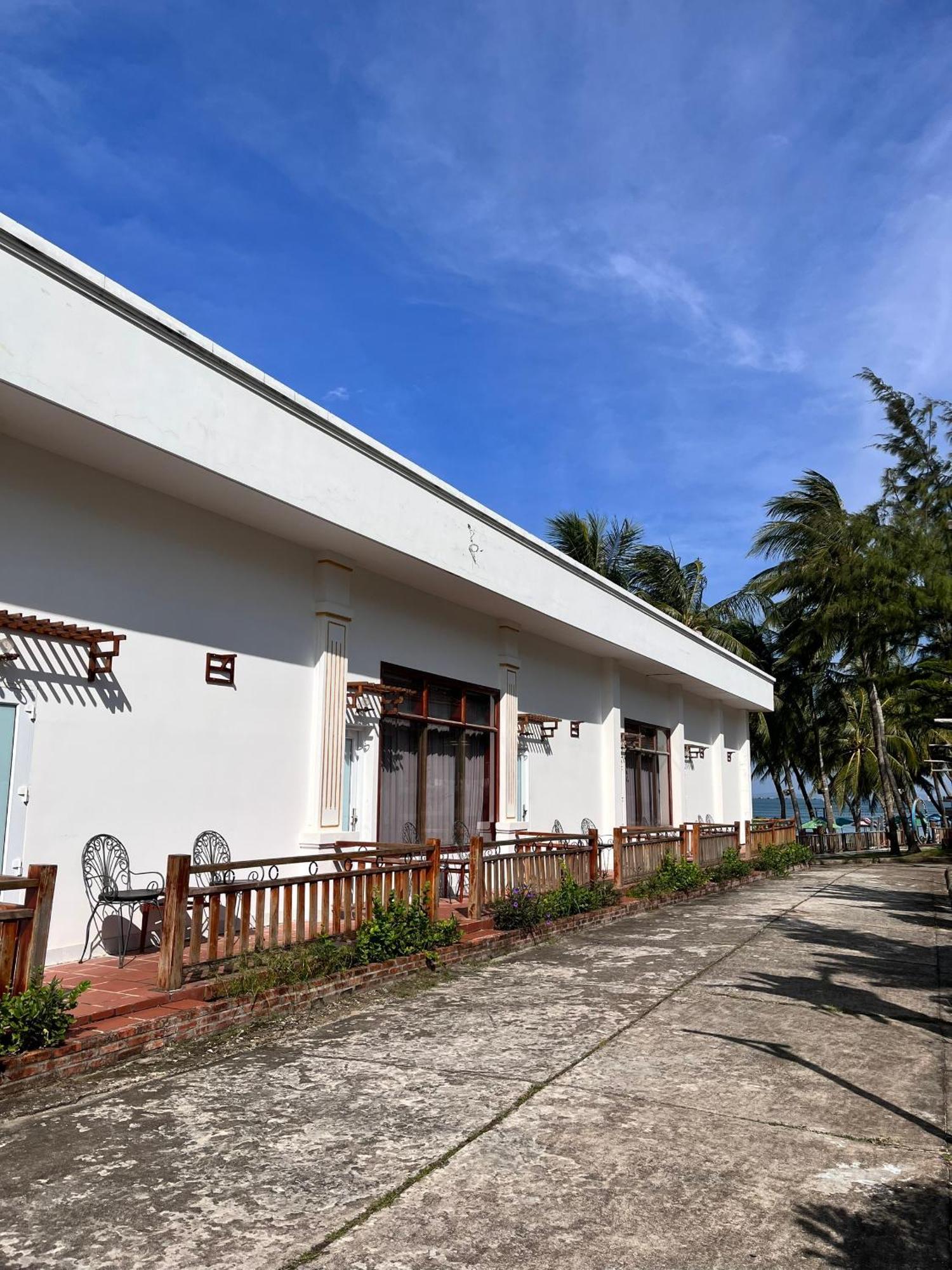 Hawaii Resort Phu Quoc Exterior photo